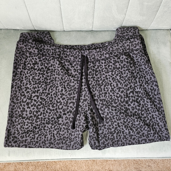 Everlast Gray Cheetah Print Jogger Sweat Pants Women's Size XL - Picture 10 of 10